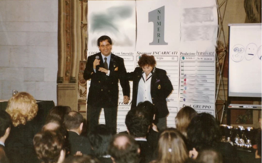 Schema di presentazione in sala dell’attività di network marketing.